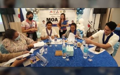 owwa lucena|OWWA, Quezon LGUs ink MOA to strengthen OFW .